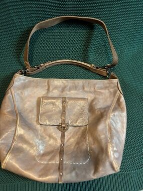 Sundance Classic Brown Women's Leather Shoulder Bag